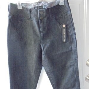 Denim Capris with comfort Waistband 6 Skinny